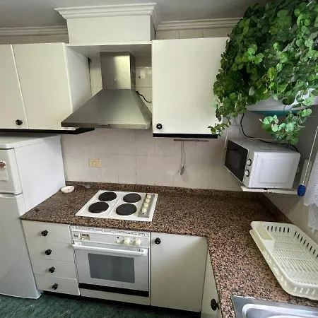 Apartamento Alamar Ref 037 Lägenhet